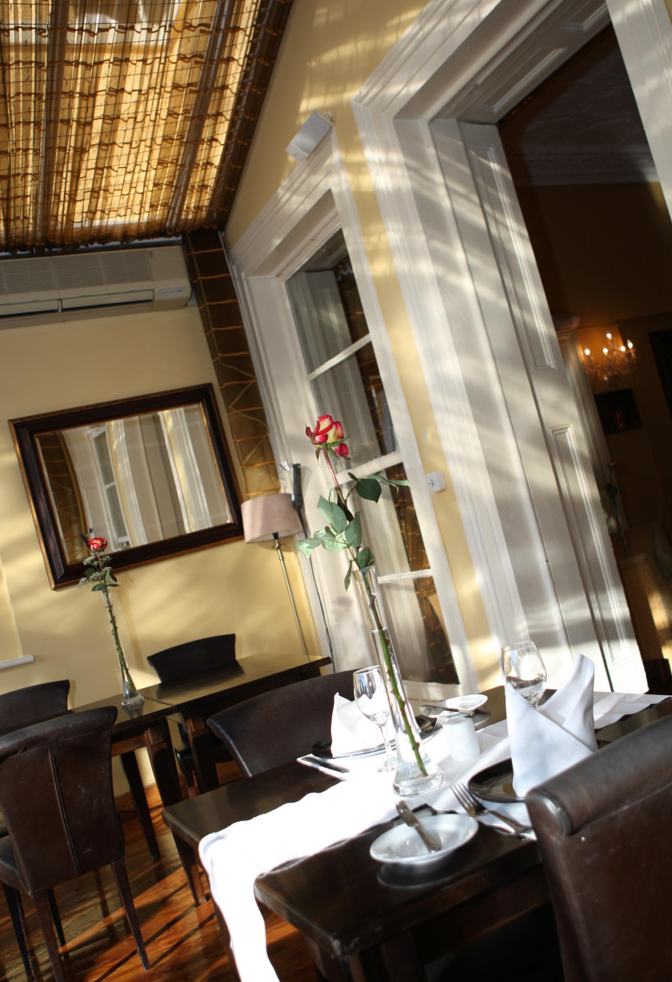 Cork'S Vienna Woods Hotel & Villas Exterior photo